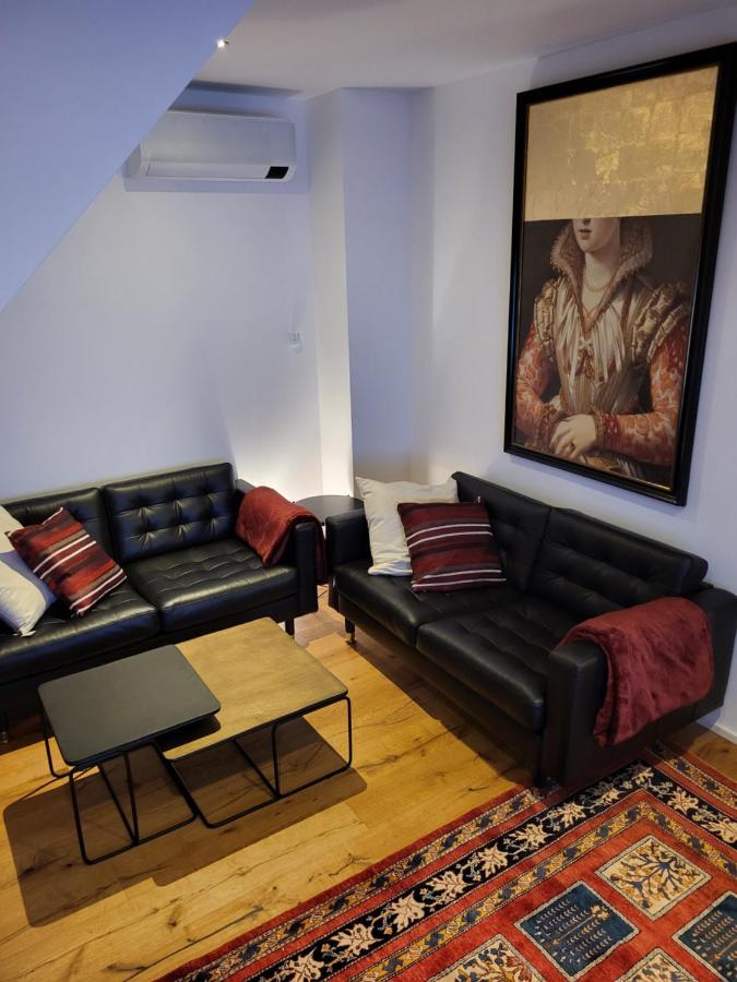 Skysuite Holiday Home Wina Bagian luar foto